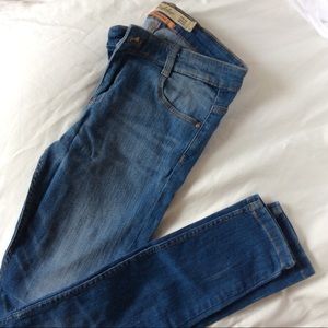 ZARA Skinny Jeans “Jeggings”